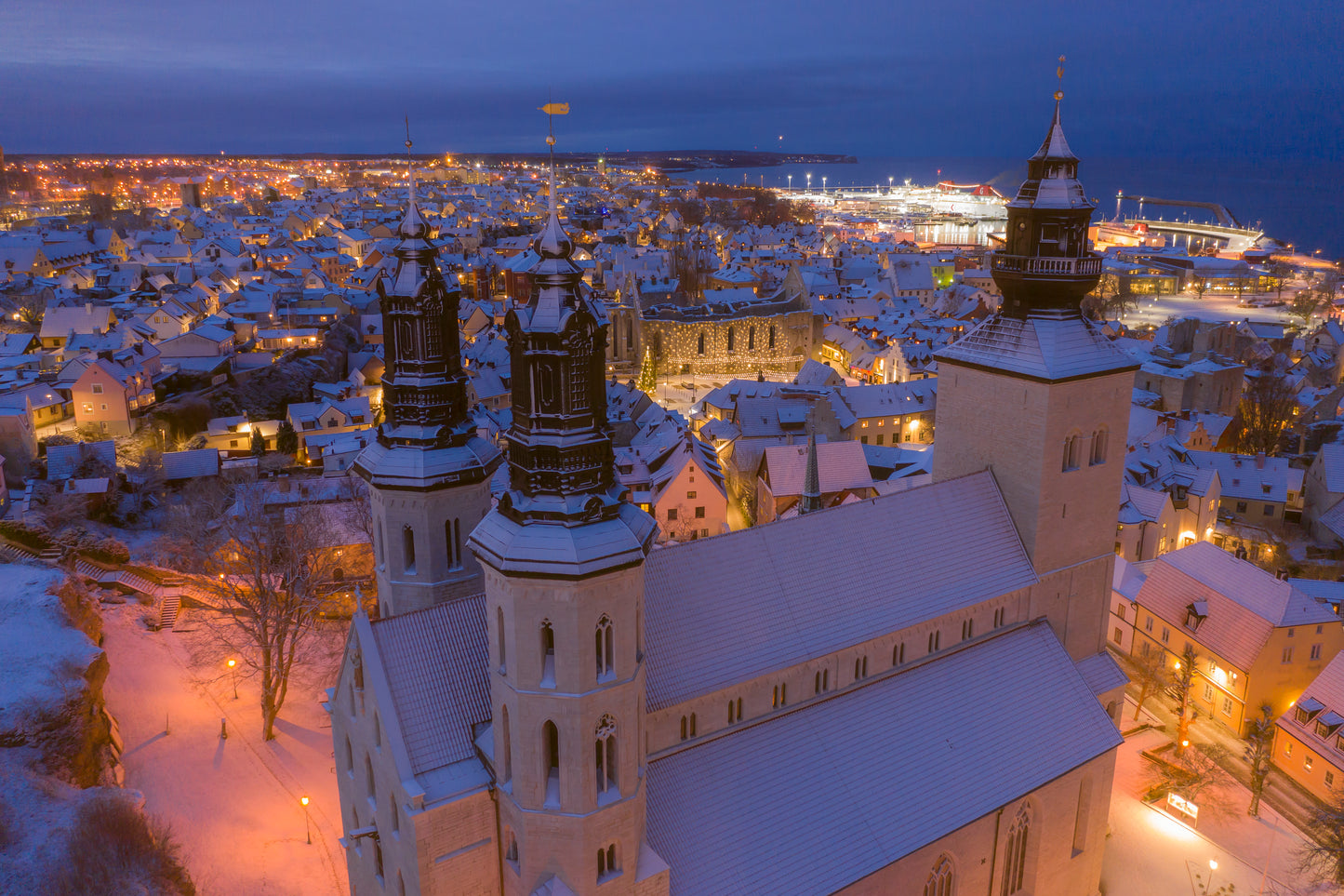 Julemarked og julekos i verdensarvbyen Visby, Gotland, 5.–7. desember 2025.