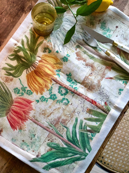 Blomstrende spisebrikker/ bordstabletter i lin