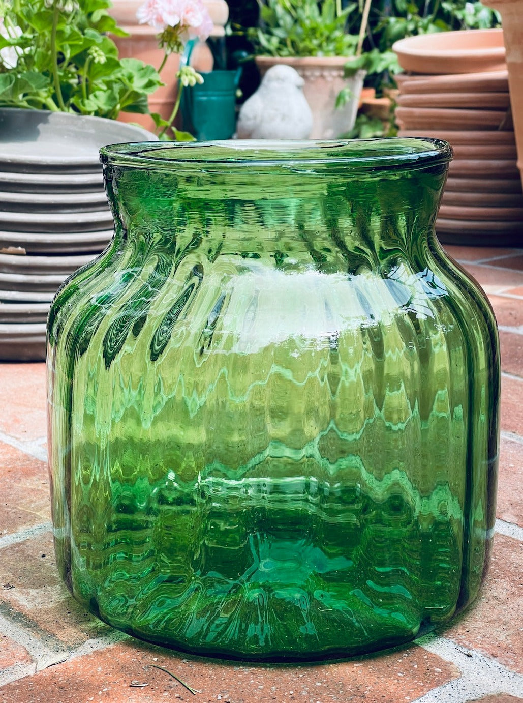 Grønn vase i glass