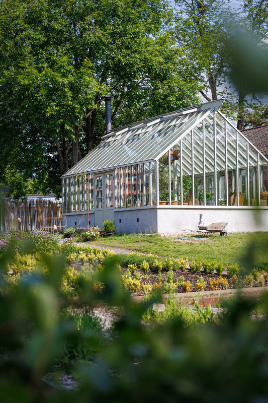 Kurs - Slik skaper du et vakkert staudebed 15. april 2026